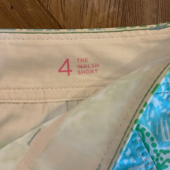 Lilly Pulitzer Lot of 2 The Walsh Shorts‎ Size 4 - Picture 5 of 15